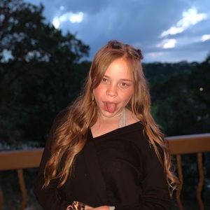 Meet your Posher, Michaela